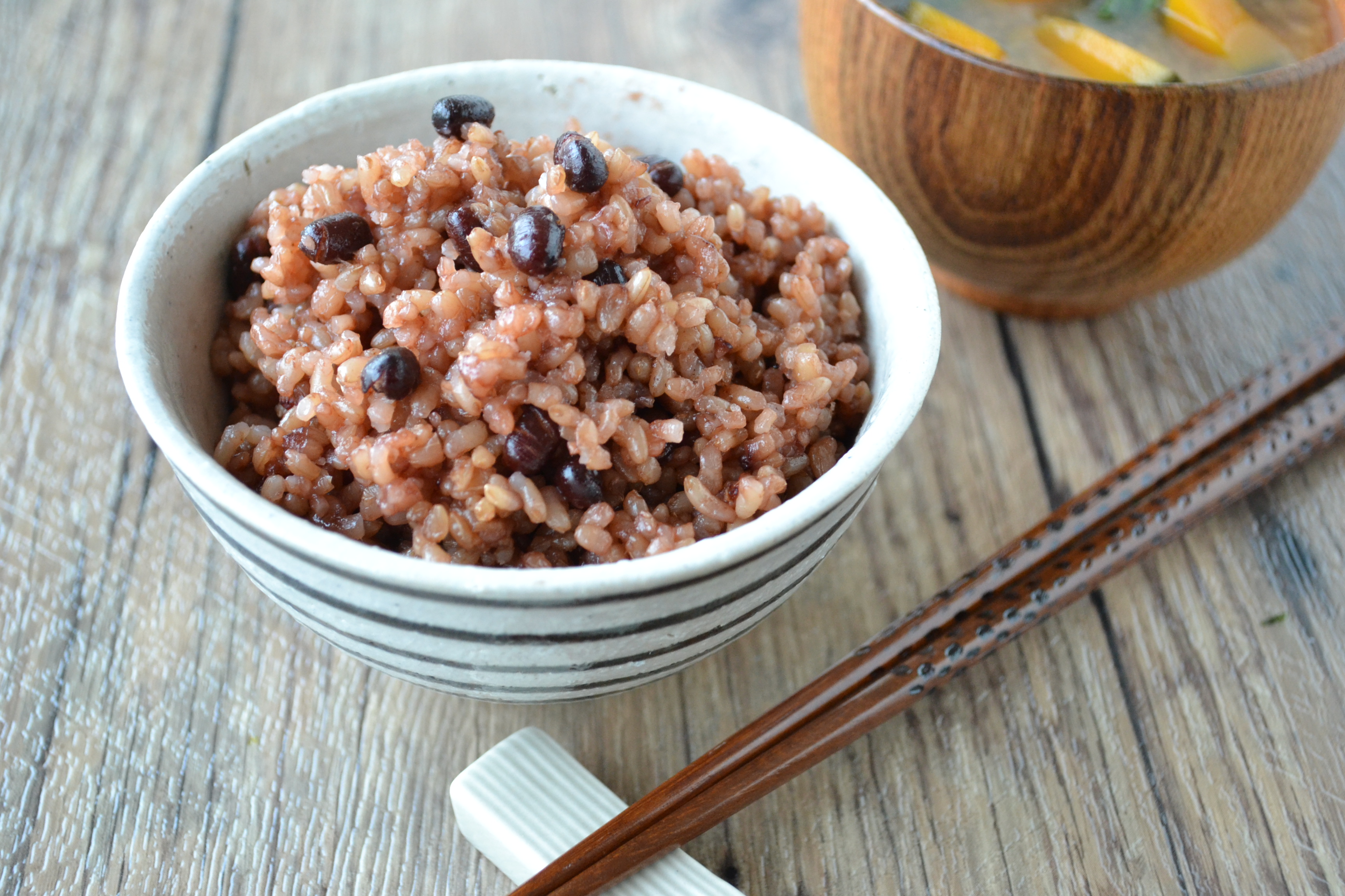 新鮮な発芽玄米・酵素玄米ごはんが食べられる！万能炊飯器なでしこ