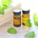 アロマオイル・精油の小瓶